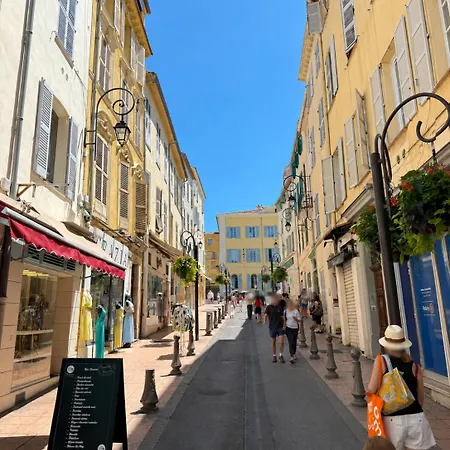 Apartmán T2 Climatise Au Coeur Du Vieil Antibes