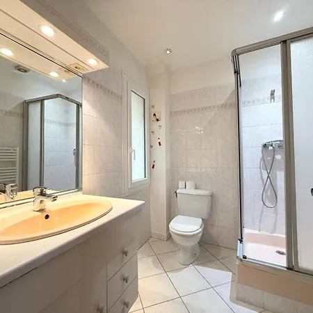 Apartmán T2 Climatise Au Coeur Du Vieil
